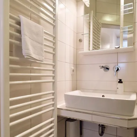 Altstadtapartment- Historischer Charme Trifft Modernen Komfort Zentral&gemütlich Mit Parkplatz! *