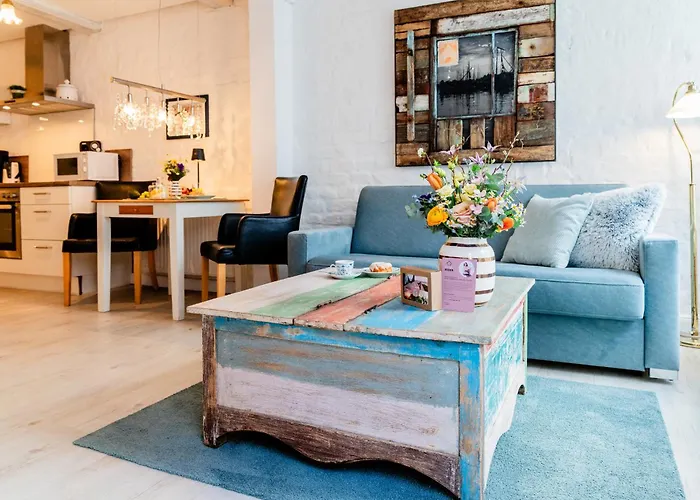 Altstadtapartment- Historischer Charme Trifft Modernen Komfort Zentral & Gemuetlich Mit Parkplatz! דירה *